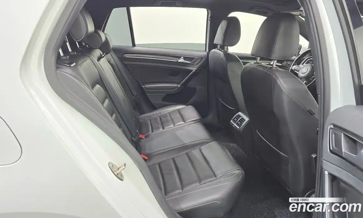 Volkswagen Golf 2015 2.0 гидро в Москве № 1623500, фото 12