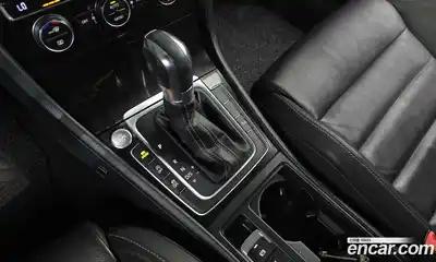 Volkswagen Golf 2015 2.0 гидро в Москве № 1623500, миниатюра 9