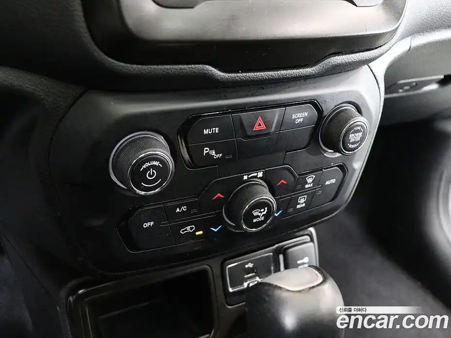 Jeep Renegade 2021 2.4 гидро в Москве № 1624237, фото 10