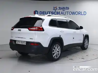 Jeep Cherokee 2018 2.4 гидро в Москве № 1624269, миниатюра 2