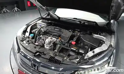 Honda Accord 2016 2.4 гидро в Москве № 1624618, миниатюра 6