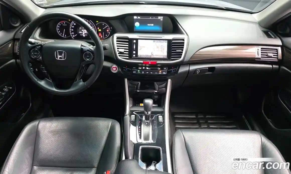 Honda Accord 2016 2.4 гидро в Москве № 1624618, фото 7