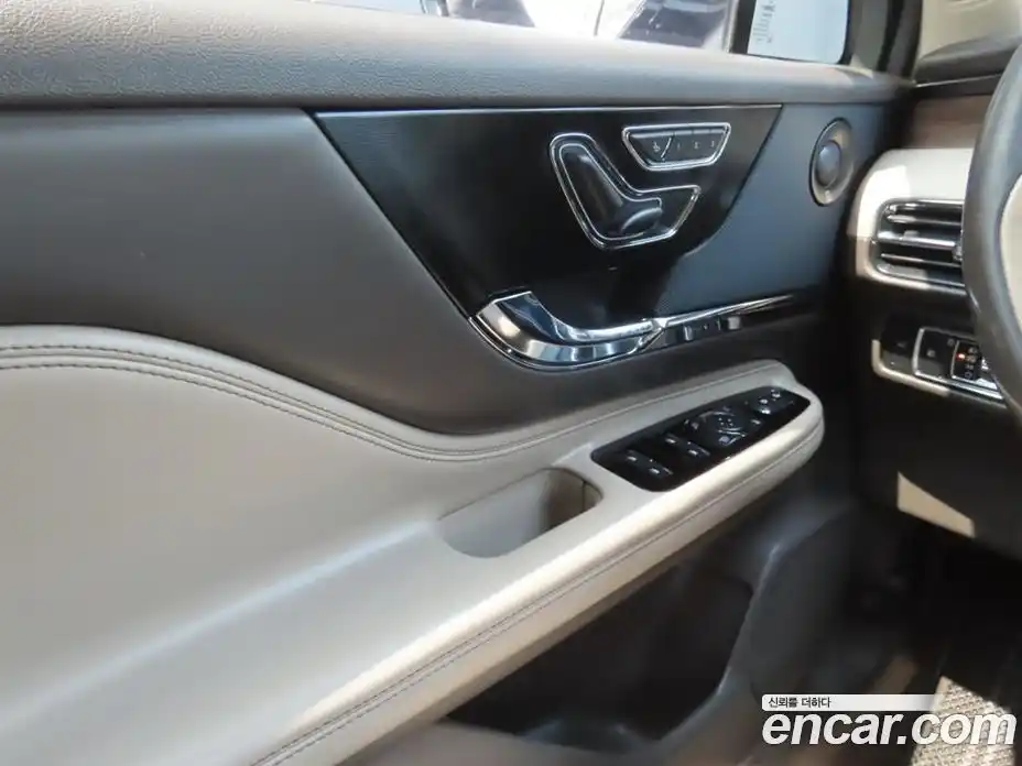 Lincoln Corsair 2020 2.0 гидро в Москве № 1625342, фото 13