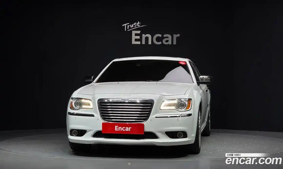 Chrysler 300C 2014 3.6 гидро в Москве № 1626077, фото 3