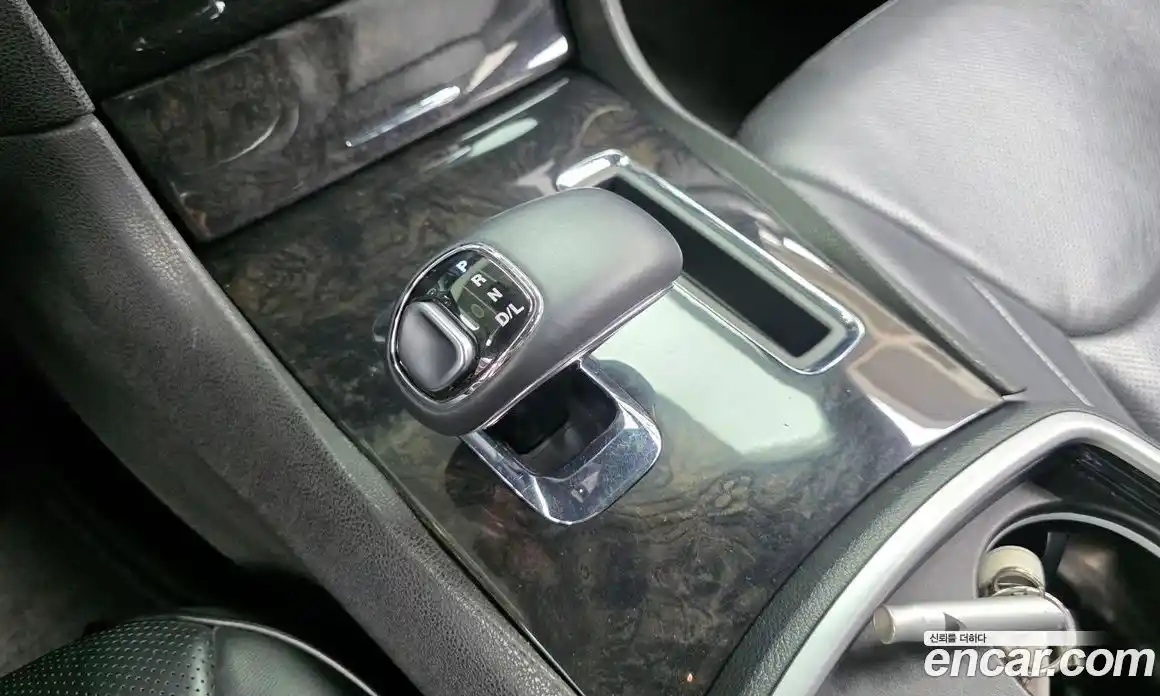 Chrysler 300C 2014 3.6 гидро в Москве № 1626077, фото 9