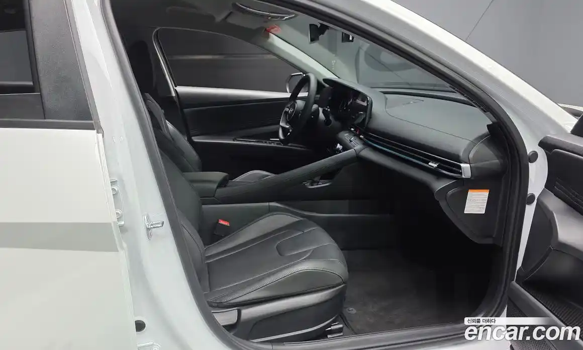 Hyundai Avante 2025 1.6 гидро в Москве № 1683524, фото 11
