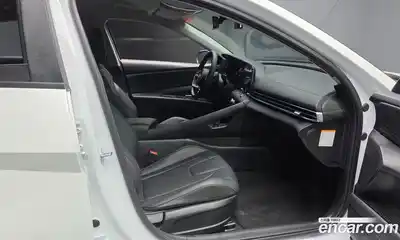 Hyundai Avante 2025 1.6 гидро в Москве № 1683524, миниатюра 11