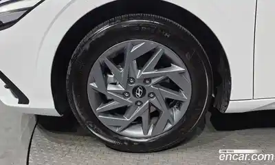 Hyundai Avante 2025 1.6 гидро в Москве № 1683524, миниатюра 5