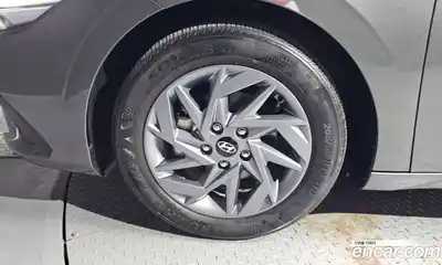 Hyundai Avante 2024 1.6 гидро в Москве № 1683801, миниатюра 5