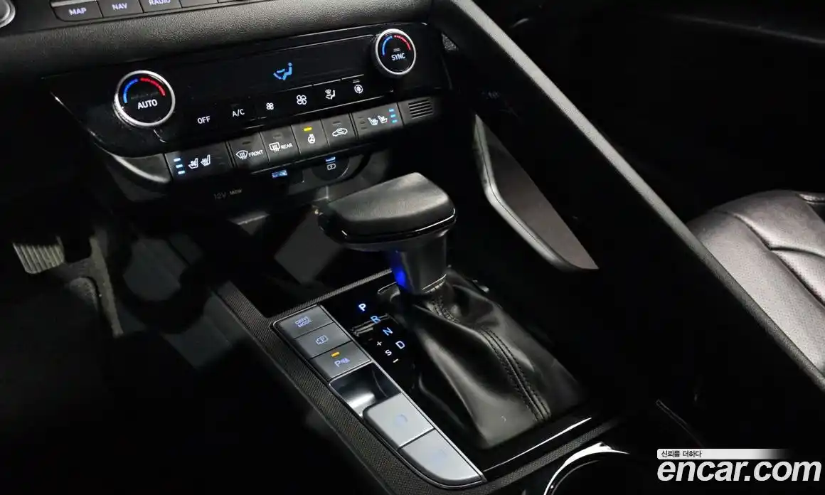 Hyundai Avante 2024 1.6 гидро в Москве № 1683801, фото 9