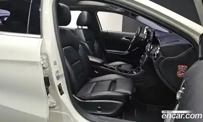 Mercedes-Benz GLA-Class 2017 2.0 гидро в Москве № 1006607, миниатюра 10
