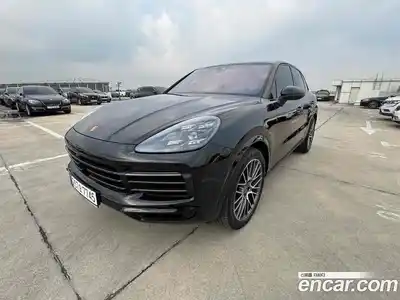 Porsche Cayenne, 2023