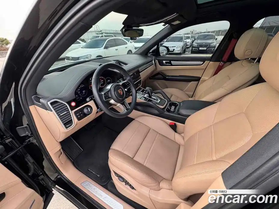 Porsche Cayenne 2023 3.0 гидро в Москве № 134982, фото 18