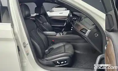 BMW 5-Series 2017 2.0 гидро в Москве № 1544721, миниатюра 10