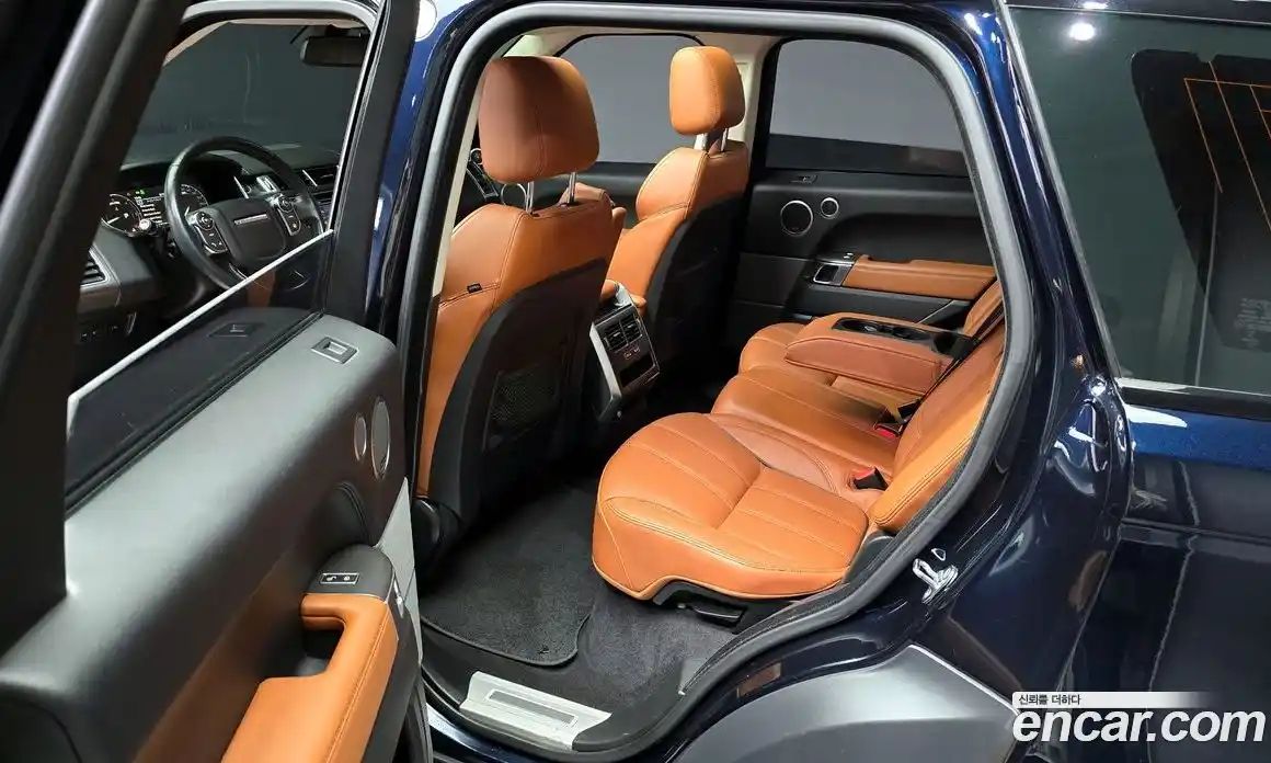 Land Rover Range-Rover Sport 2016 3.0 гидро в Москве № 166318, фото 11