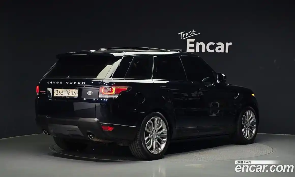 Land Rover Range-Rover Sport 2016 3.0 гидро в Москве № 166318, фото 2