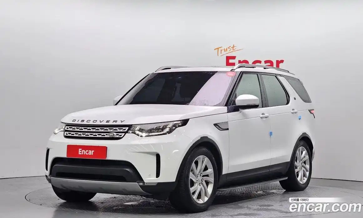Land Rover Discovery 2017 3.0 гидро в Москве № 166702, фото 1