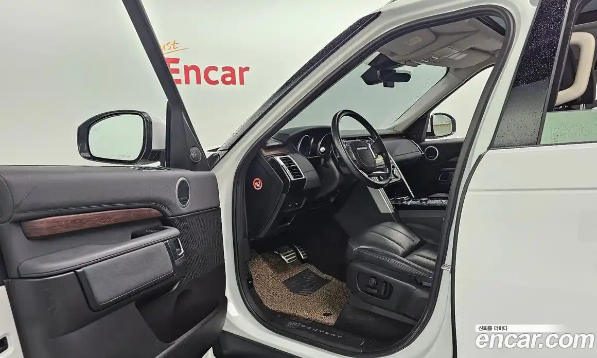 Land Rover Discovery 2017 3.0 гидро в Москве № 166702, фото 10