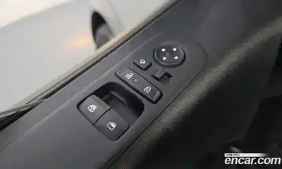 Hyundai Staria 2025 1.6 гидро в Москве № 1683564, миниатюра 12