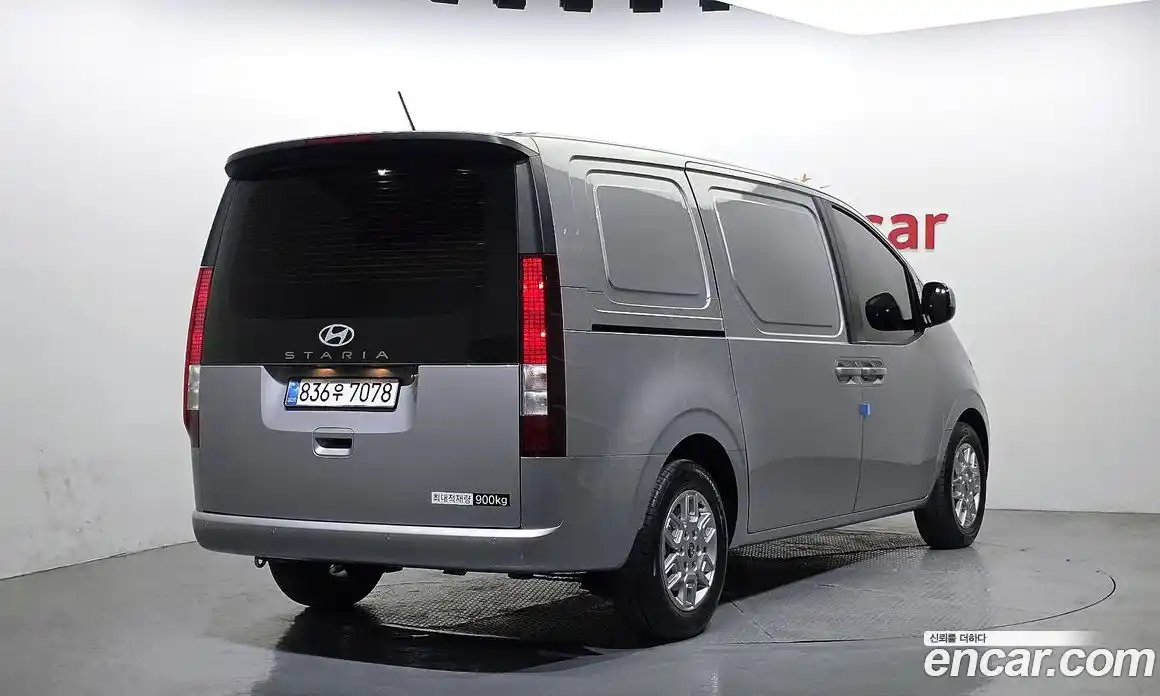 Hyundai Staria 2025 1.6 гидро в Москве № 1683564, фото 2