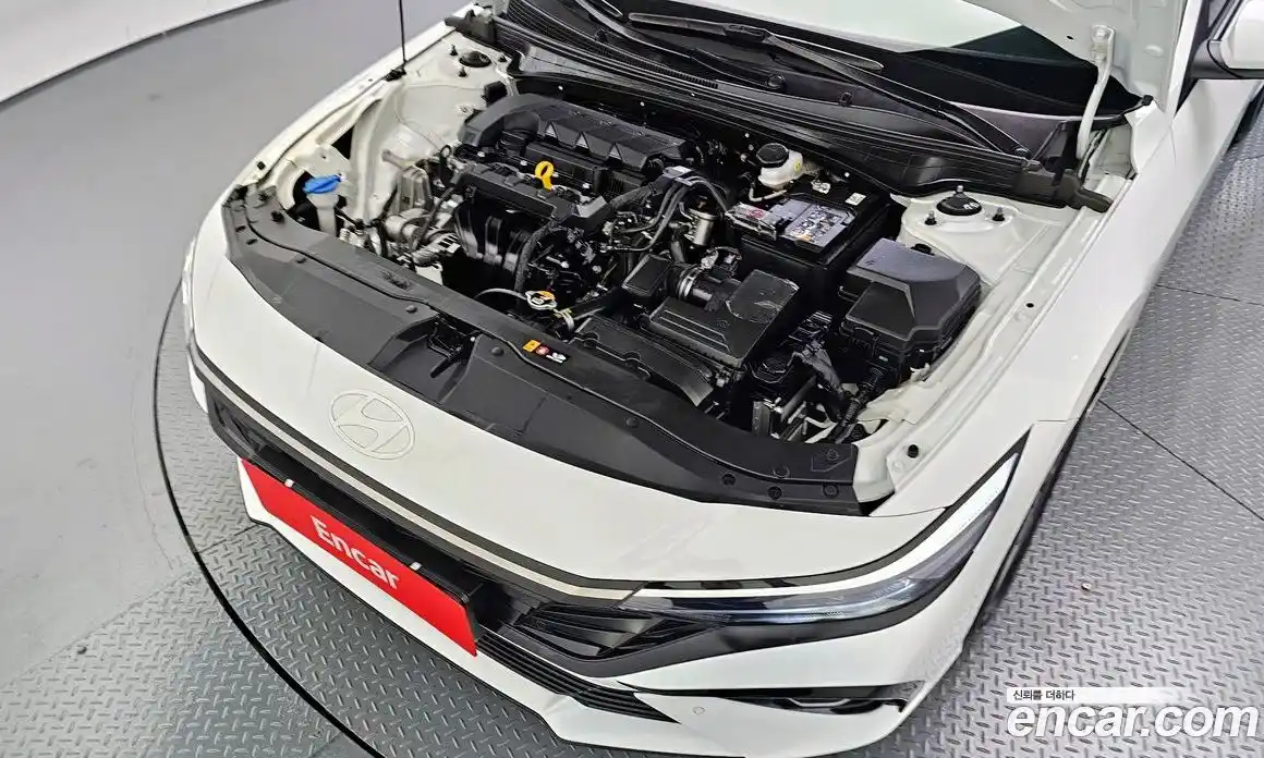 Hyundai Avante 2024 1.6 гидро в Москве № 1683776, фото 6