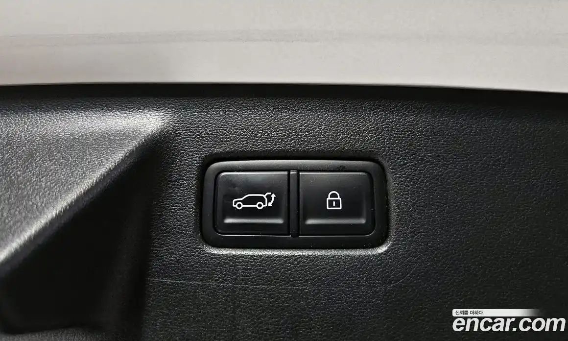 Hyundai Santa Fe 2024 1.6 гидро в Москве № 1683821, фото 16