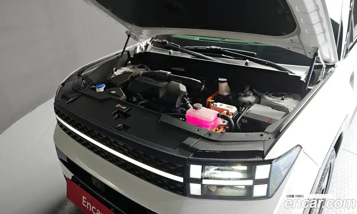 Hyundai Santa Fe 2024 1.6 гидро в Москве № 1683821, фото 6