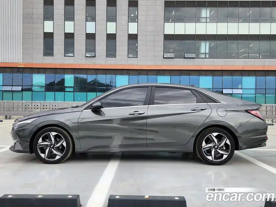 Hyundai Avante 2021 1.6 гидро в Москве № 1683871, фото 3