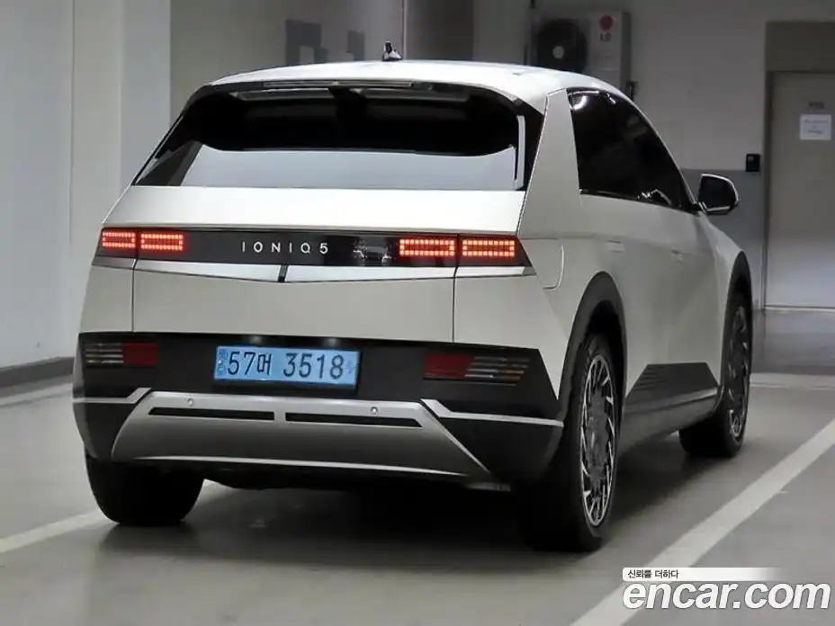 Hyundai Ioniq 5 2024 0.1 гидро в Москве № 1683982, фото 4