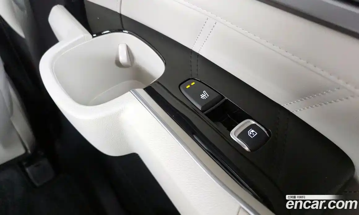 Kia Sorento 2024 1.6 гидро в Москве № 1684726, фото 19
