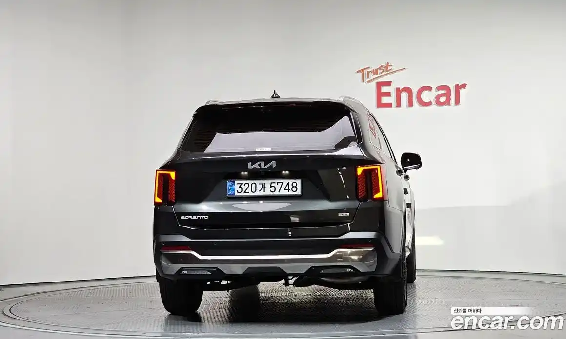 Kia Sorento 2024 1.6 гидро в Москве № 1684726, фото 4