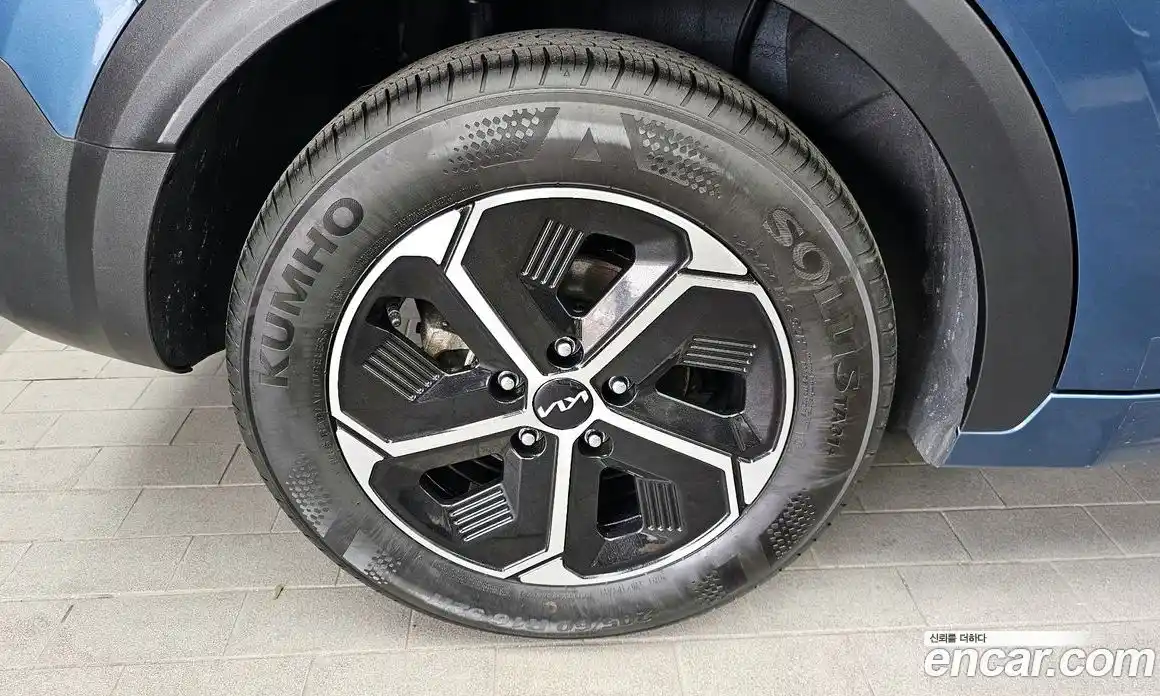 Kia Niro 2022 1.6 гидро в Москве № 1684829, фото 5