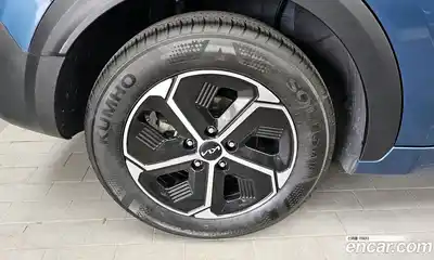 Kia Niro 2022 1.6 гидро в Москве № 1684829, миниатюра 5