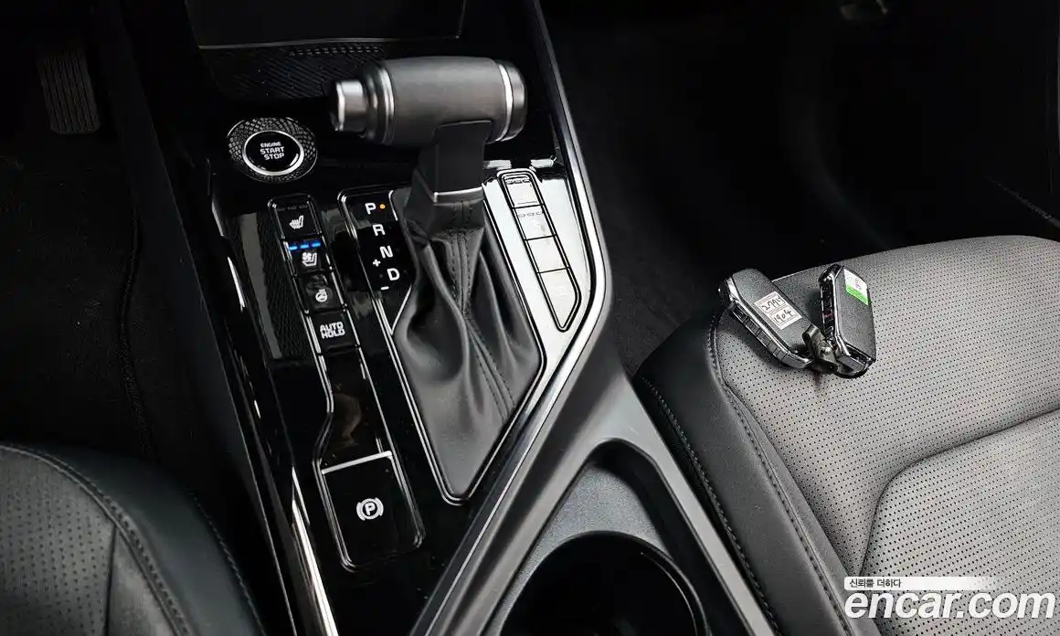 Kia Niro 2022 1.6 гидро в Москве № 1684829, фото 9
