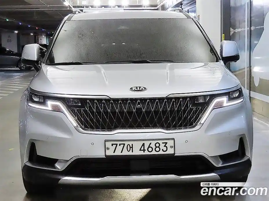 Kia Canival 2021 3.5 гидро в Москве № 1684987, фото 2