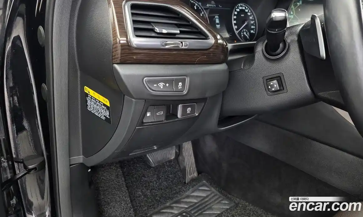 Genesis EQ900 2017 3.8 гидро в Москве № 1685360, фото 17