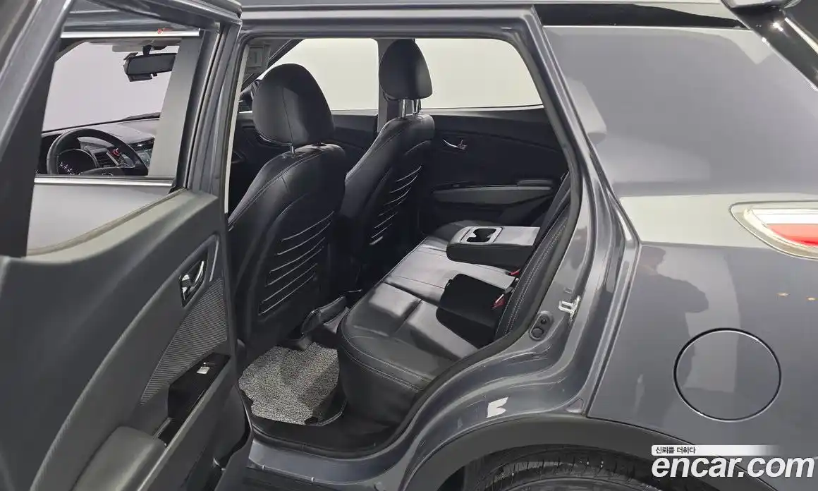 SsangYong TIBOLI 2017 1.6 гидро в Москве № 1685894, фото 11