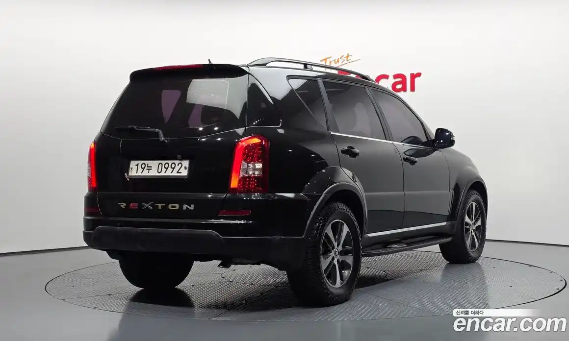 SsangYong Rexton 2016 2.2 гидро в Москве № 1686424, фото 2