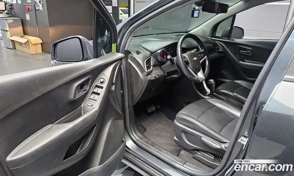 Chevrolet Trax 2018 1.6 гидро в Москве № 1687611, фото 10