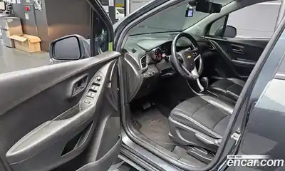 Chevrolet Trax 2018 1.6 гидро в Москве № 1687611, миниатюра 10