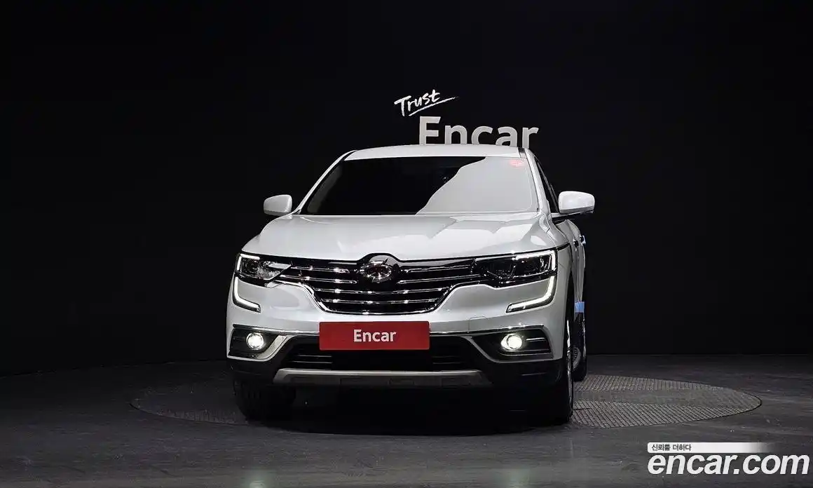 Renault QM6 2018 2.0 гидро в Москве № 1688179, фото 3