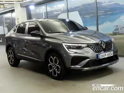 Renault Arkana, 2025