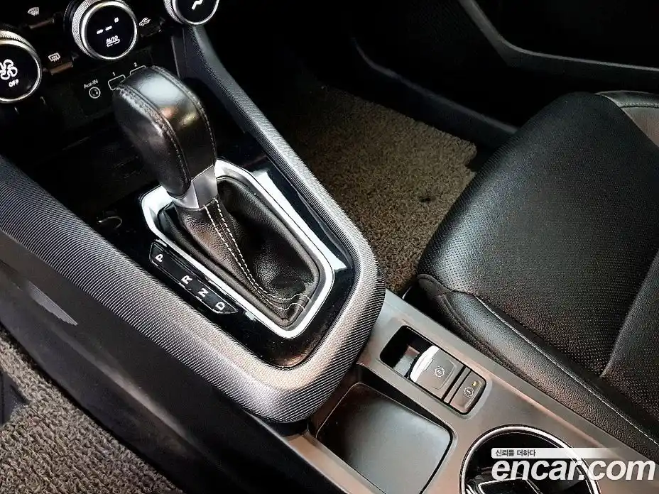 Renault XM3 2020 1.3 гидро в Москве № 1689345, фото 13