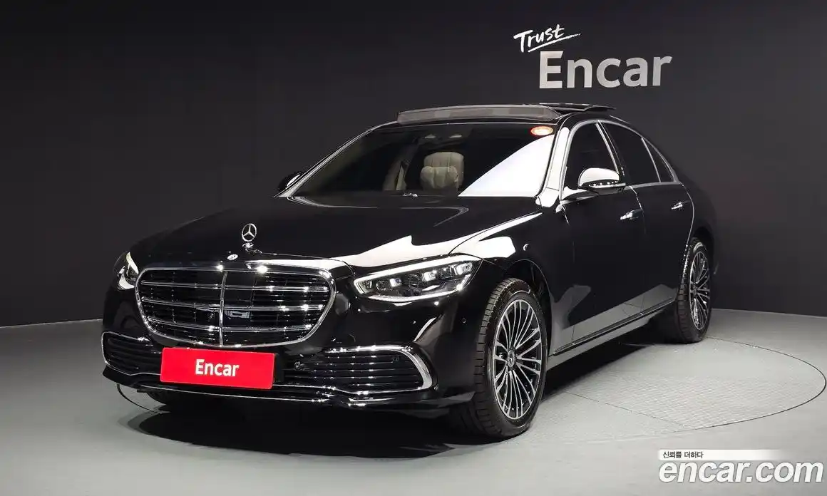 Mercedes-Benz S-Class 2025 3.0 гидро в Москве № 1689832, фото 1