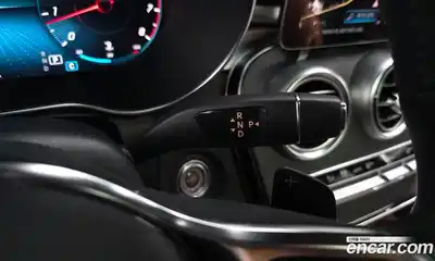 Mercedes-Benz GLC-Class 2023 2.0 гидро в Москве № 1689928, миниатюра 9