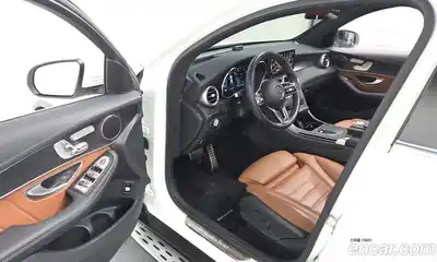Mercedes-Benz GLC-Class 2023 2.0 гидро в Москве № 1689928, миниатюра 10