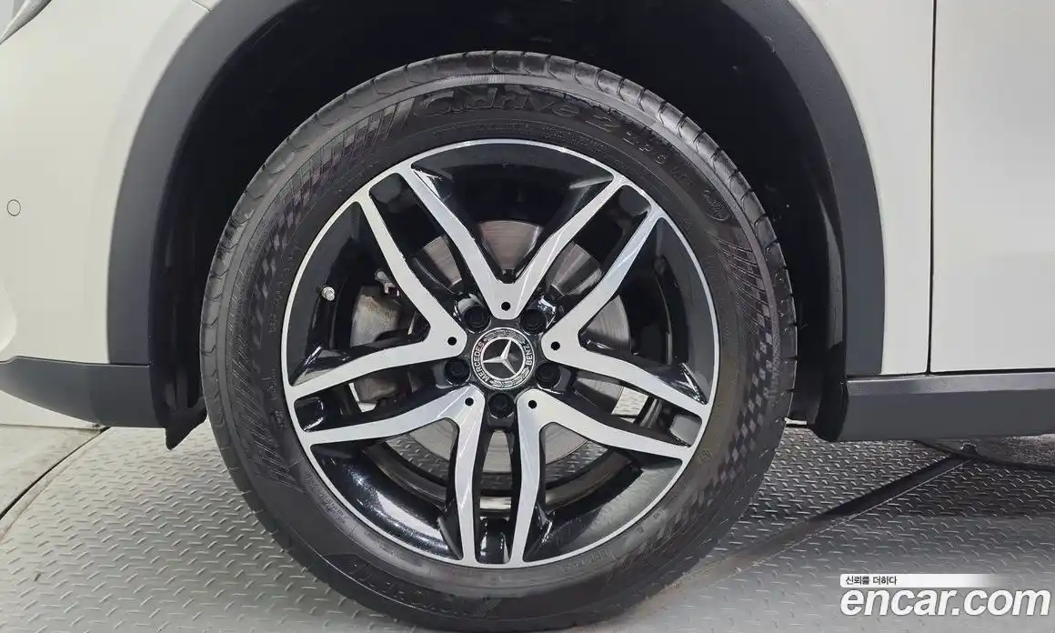 Mercedes-Benz GLA-Class 2019 2.0 гидро в Москве № 1689975, фото 5