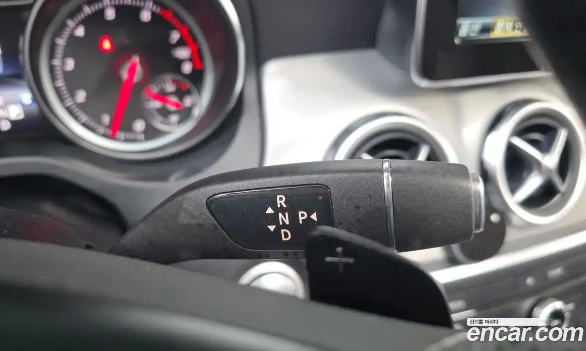 Mercedes-Benz GLA-Class 2019 2.0 гидро в Москве № 1689975, фото 9