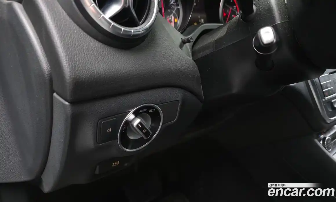 Mercedes-Benz CLA-Class 2015 2.1 гидро в Москве № 1690340, фото 17