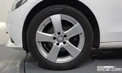 Mercedes-Benz C-Class 2017 2.0 гидро в Москве № 1690486, миниатюра 5